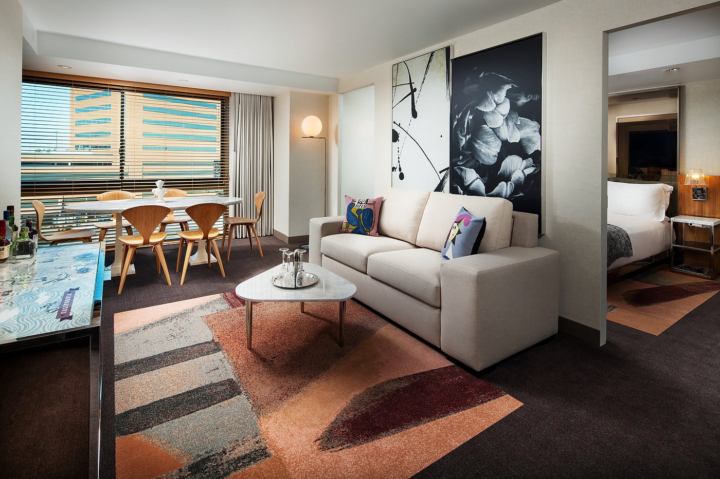 SLS Hotel, a Luxury Collection Hotel, Beverly Hills view 3