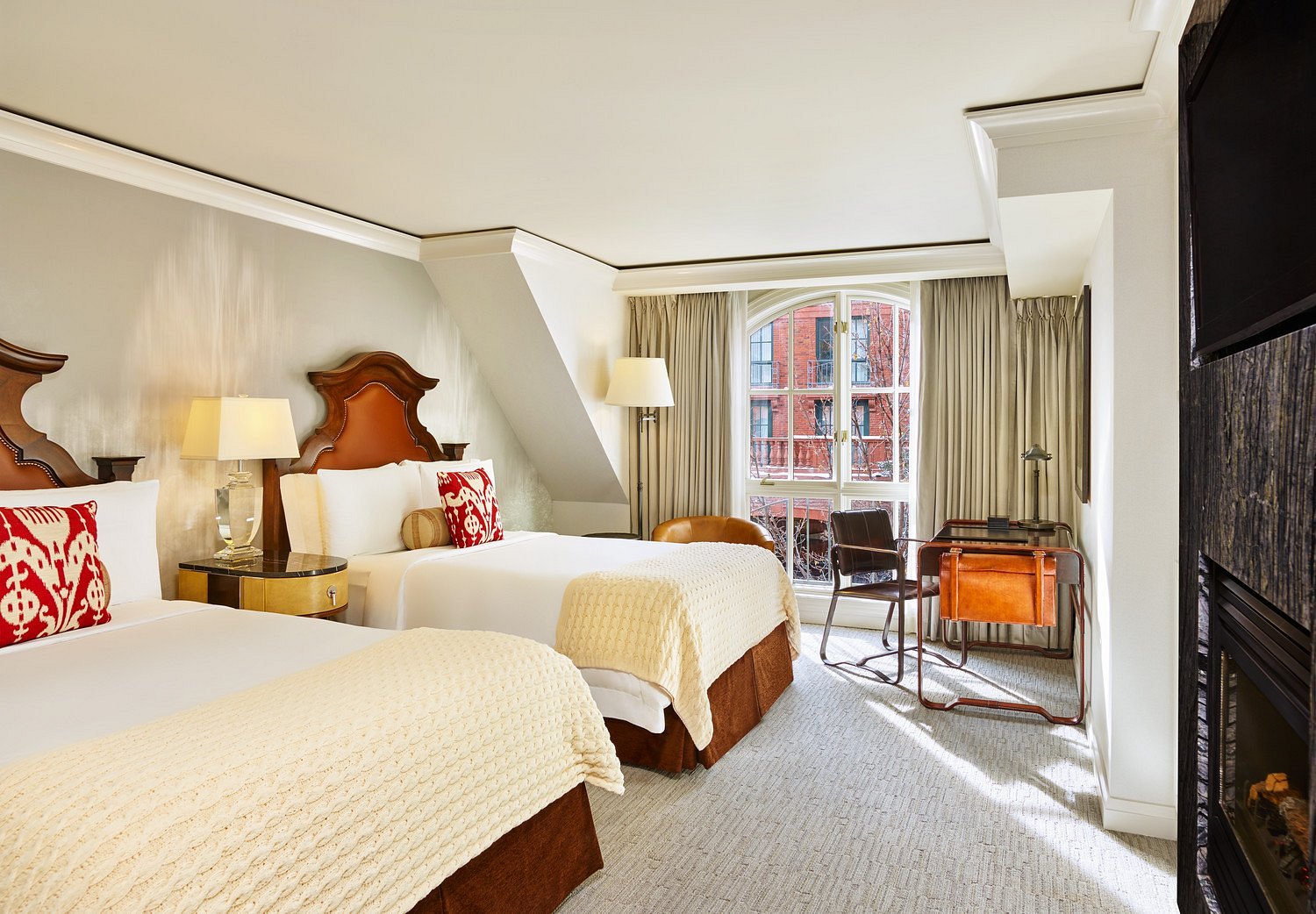 The St. Regis Aspen Resort view 3