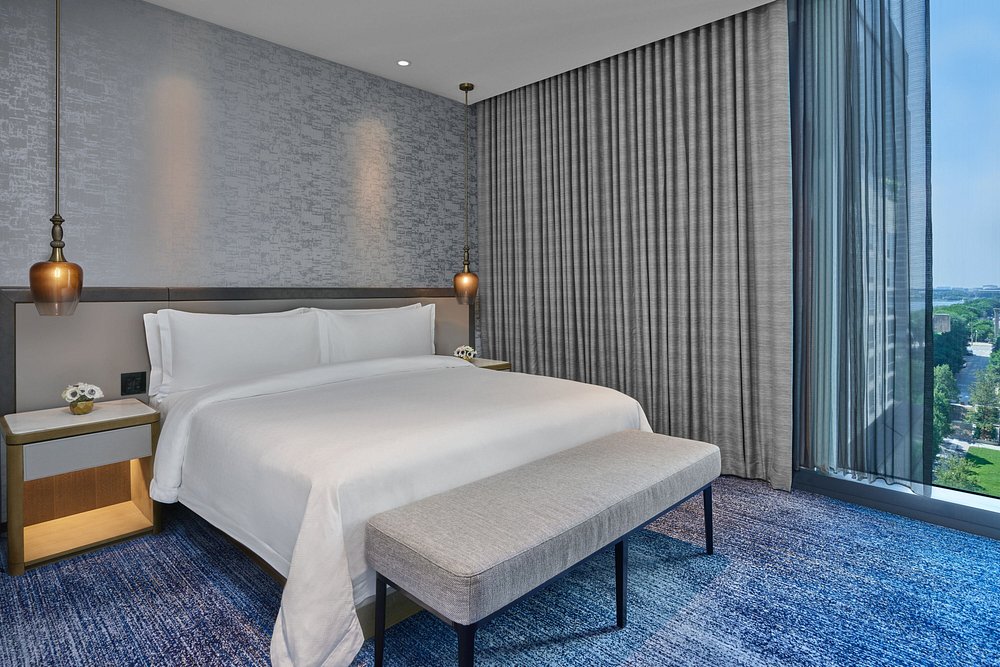 The St. Regis Chicago view 3