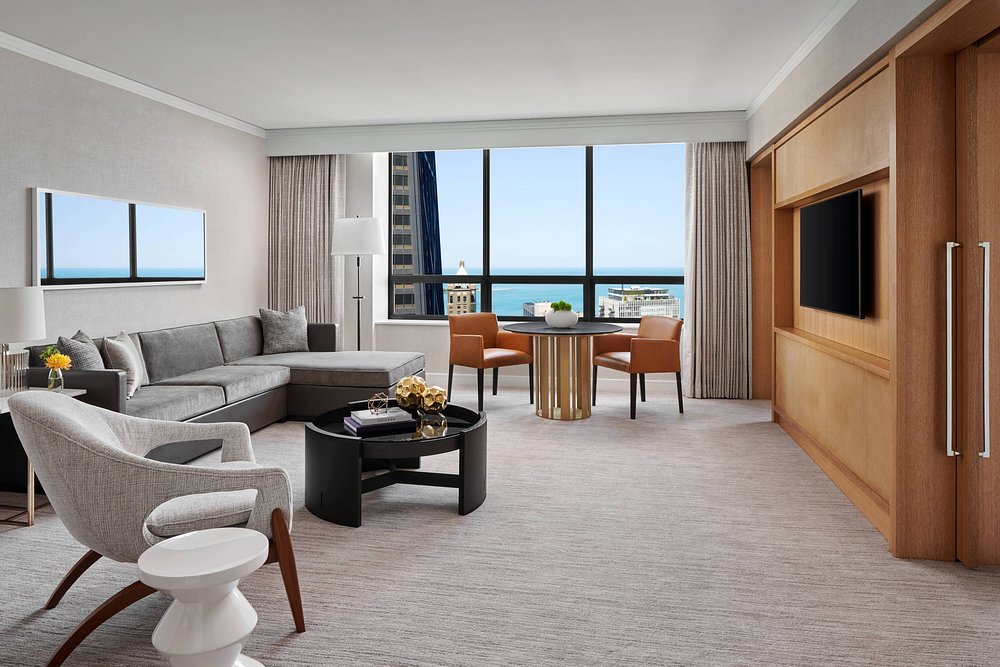 The Ritz-Carlton, Chicago view 4