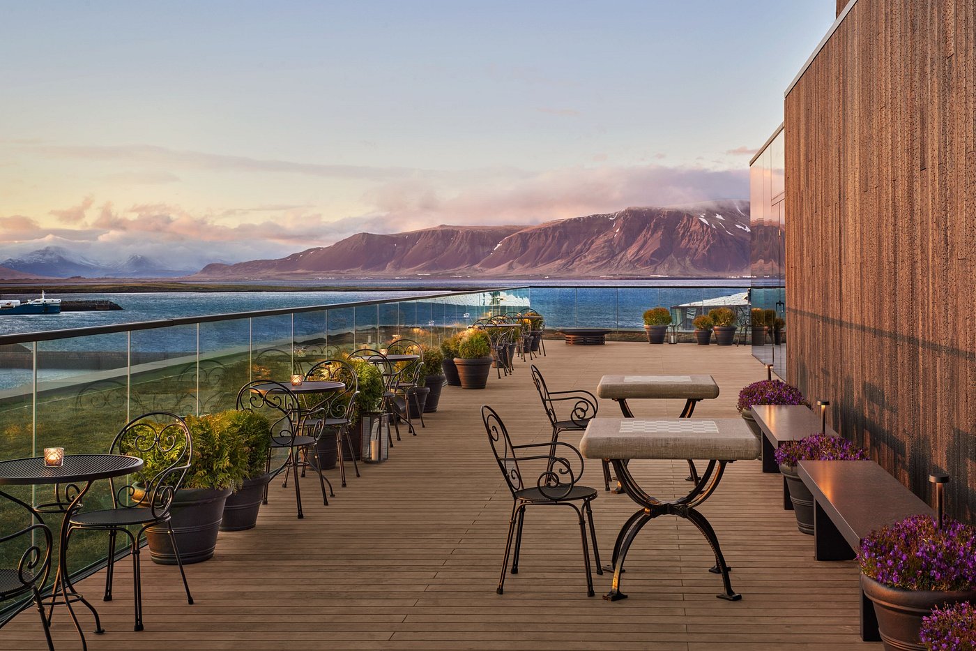 The Reykjavik EDITION view 2