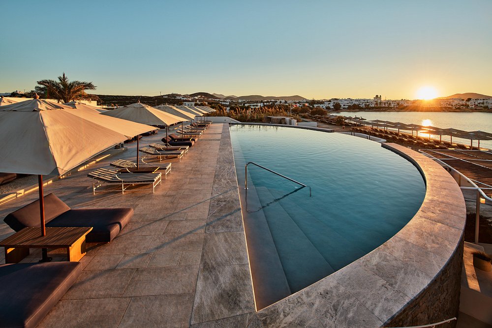Cosme, a Luxury Collection Resort, Paros view 5