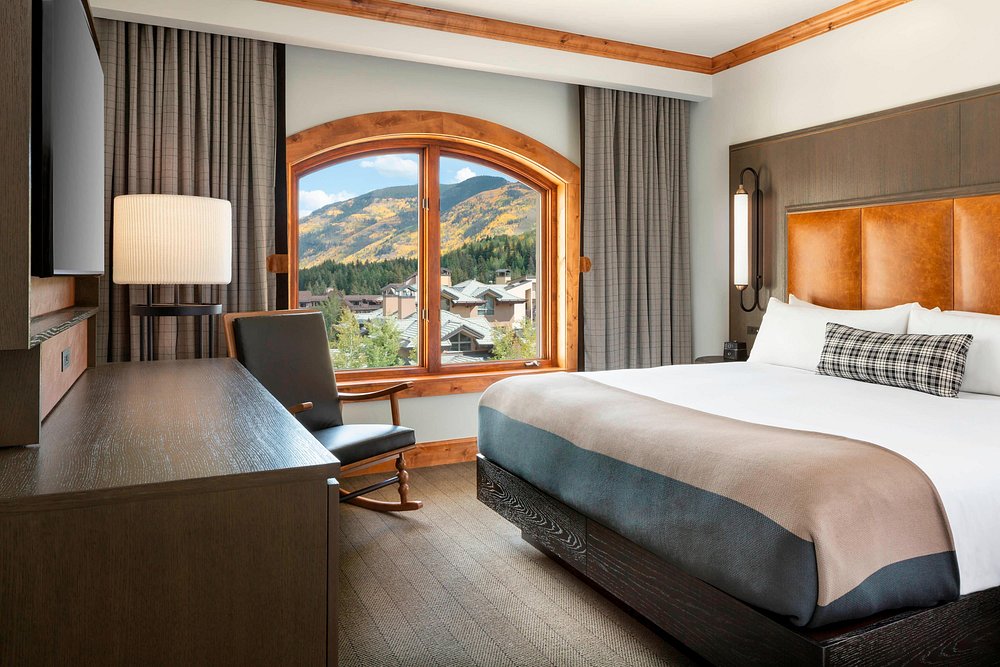 The Hythe, a Luxury Collection Resort, Vail view 3