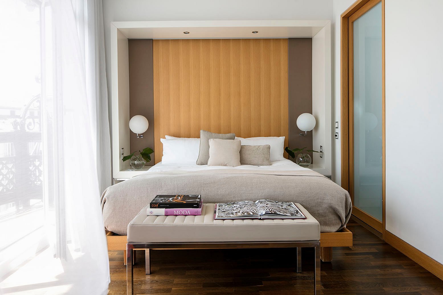 ME Madrid Reina Victoria view 3