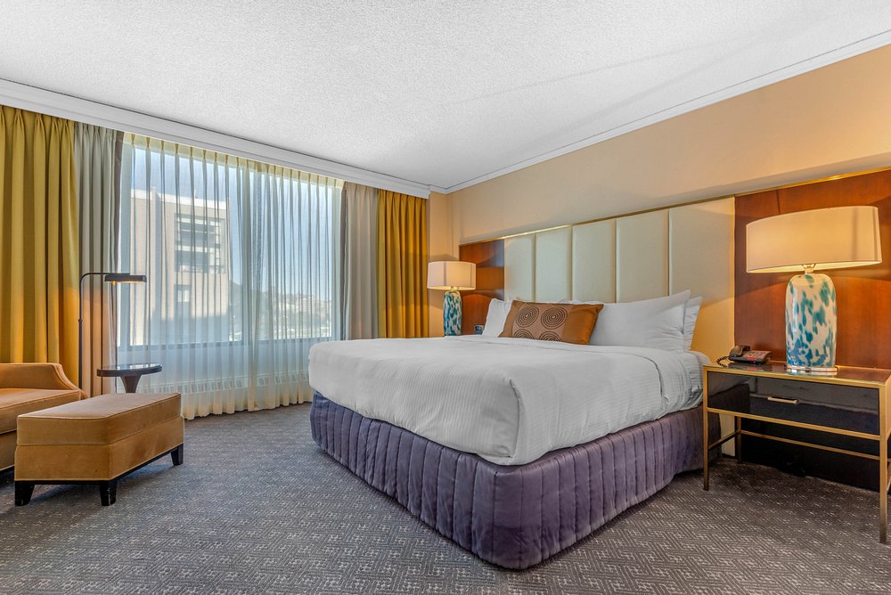 Hotel Omni Mont-Royal - Montreal, QC view 3