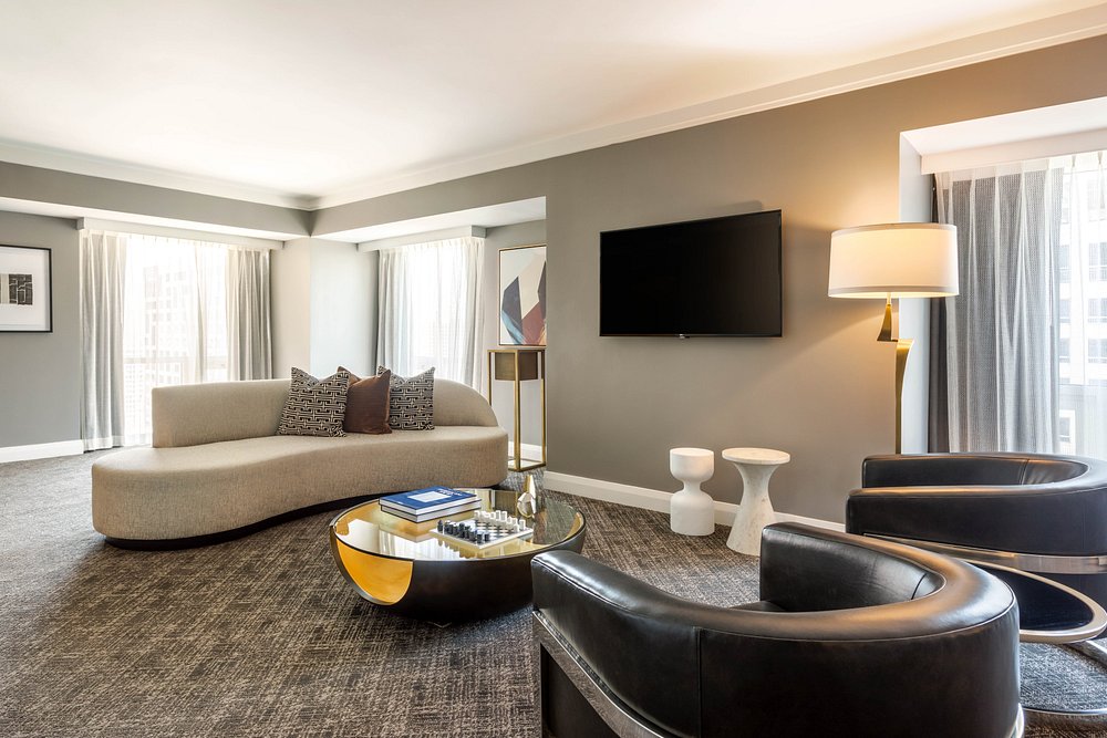 Omni Los Angeles Hotel at California Plaza - Los Angeles, CA view 4