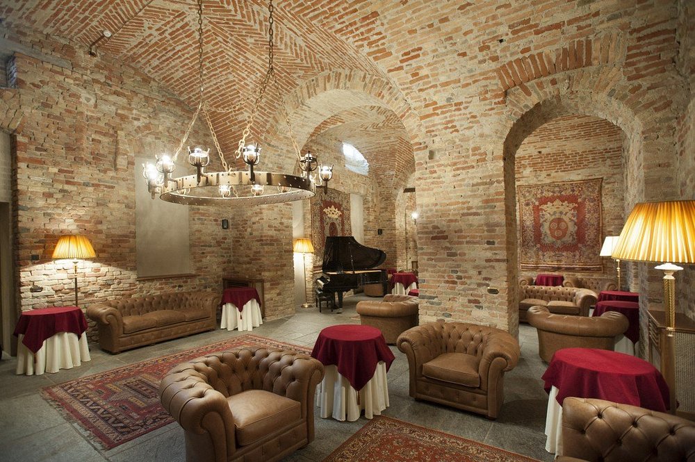 Castello di Guarene view 2