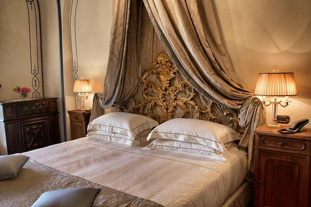 Castello di Guarene view 3