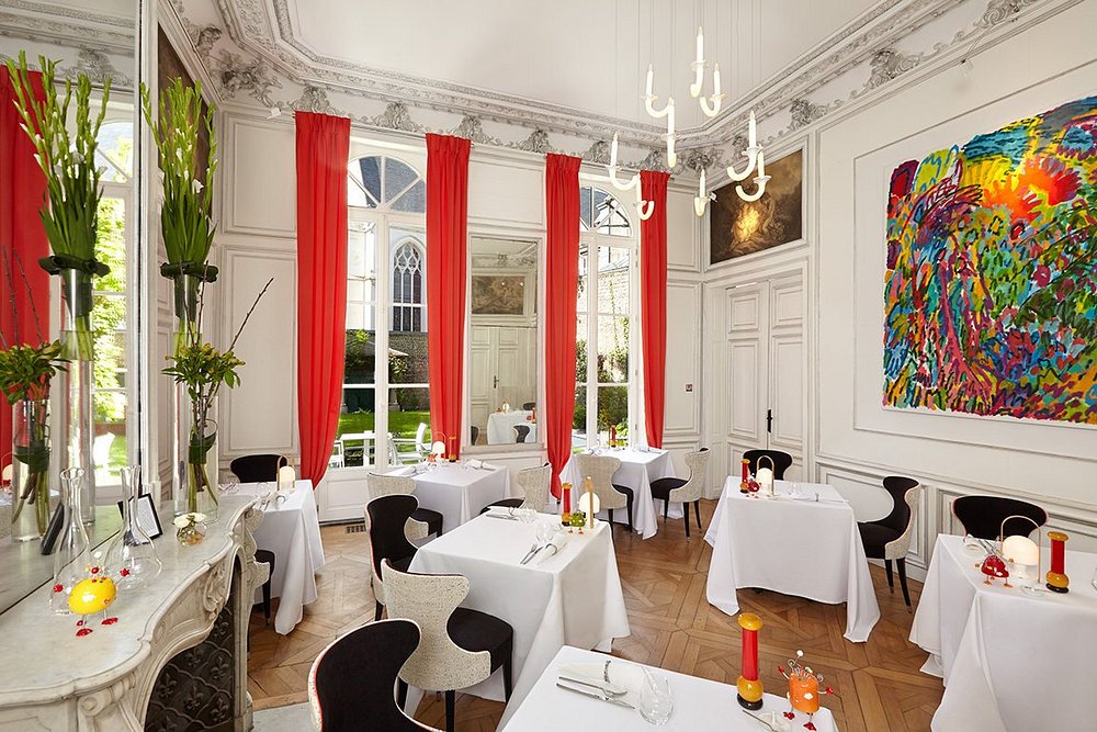 Clarance Hôtel view 5