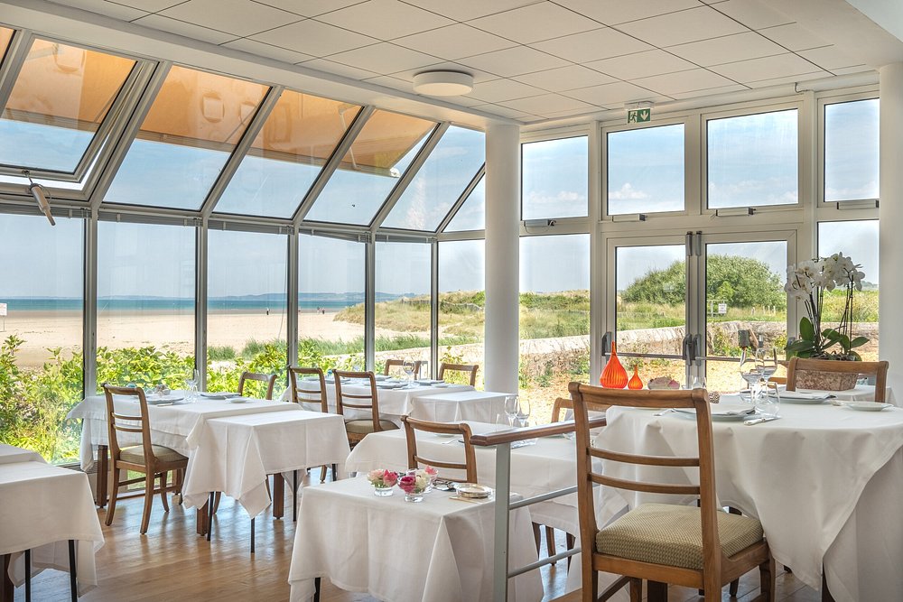 Hôtel de la Plage Plonévez-Porzay view 6