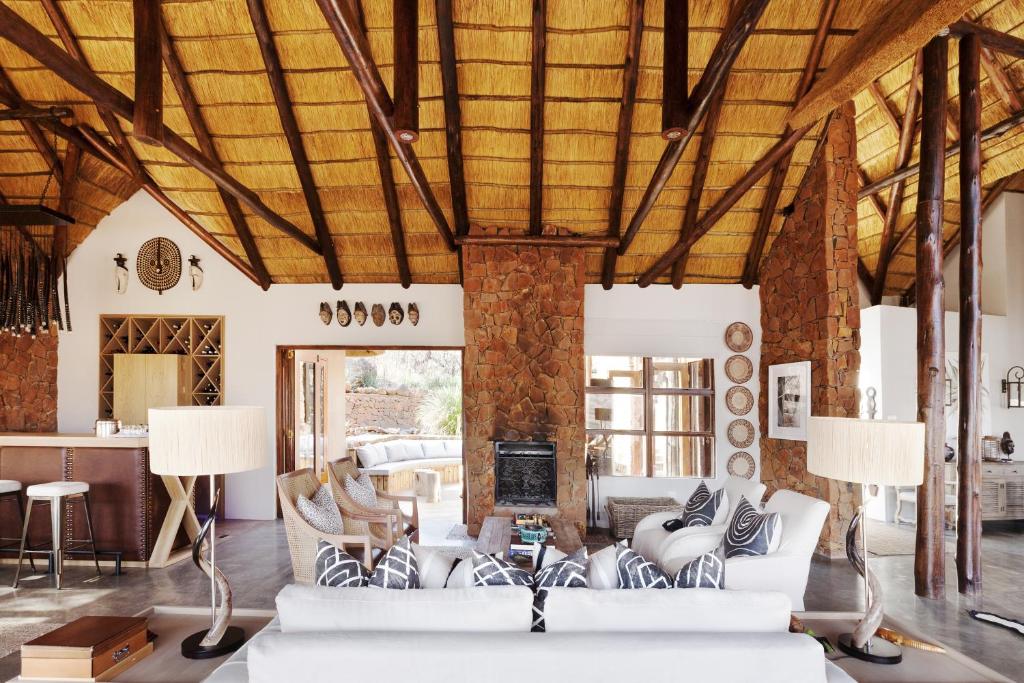 Esiweni Luxury Safari Lodge view 2