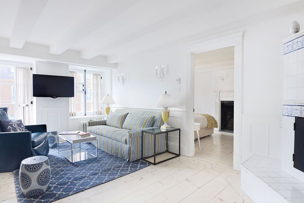 Auberge Saint-Antoine - Relais & Châteaux view 4