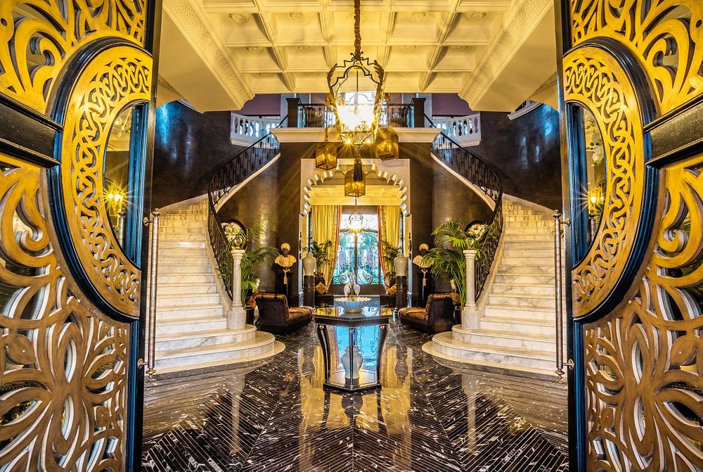 Palais Ronsard view 2