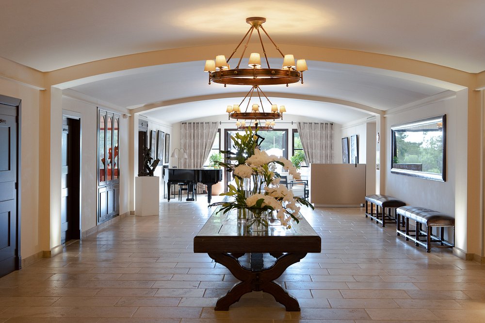 Hôtel du Castellet view 2