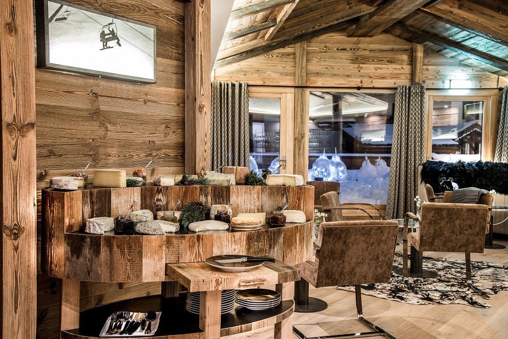 Au Coeur du Village Hôtel & Spa view 2