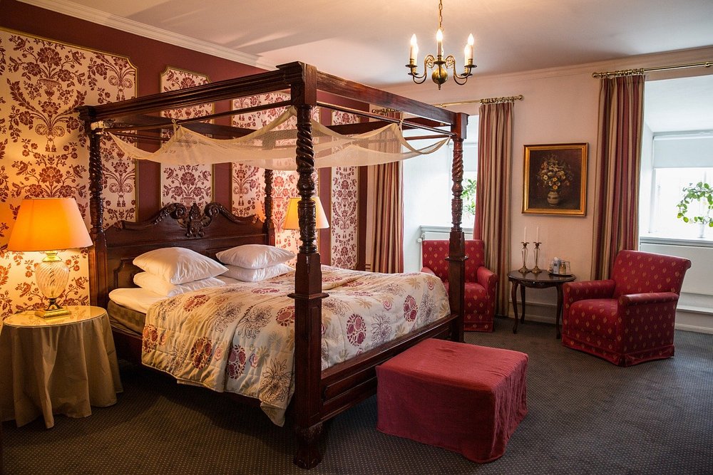 Dragsholm Slot view 4