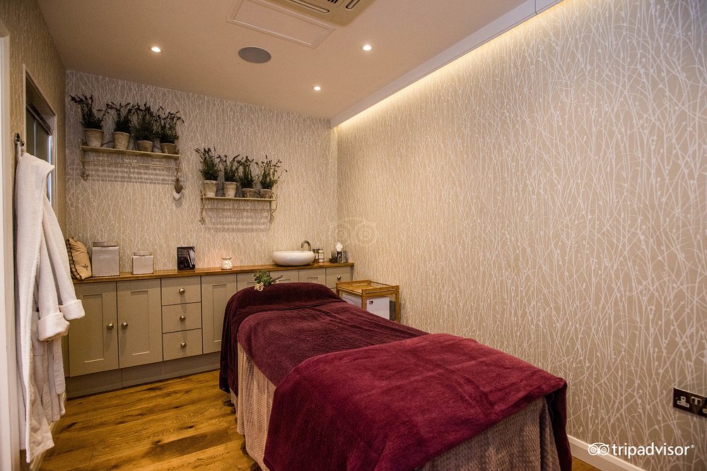 Longueville Manor view 5