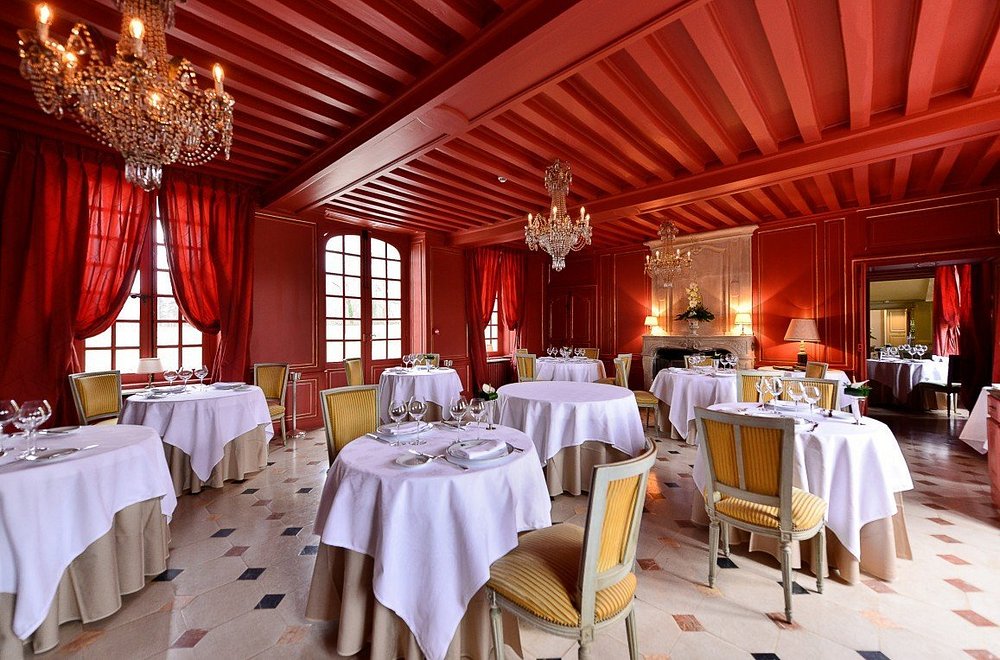 Château d'Audrieu view 6