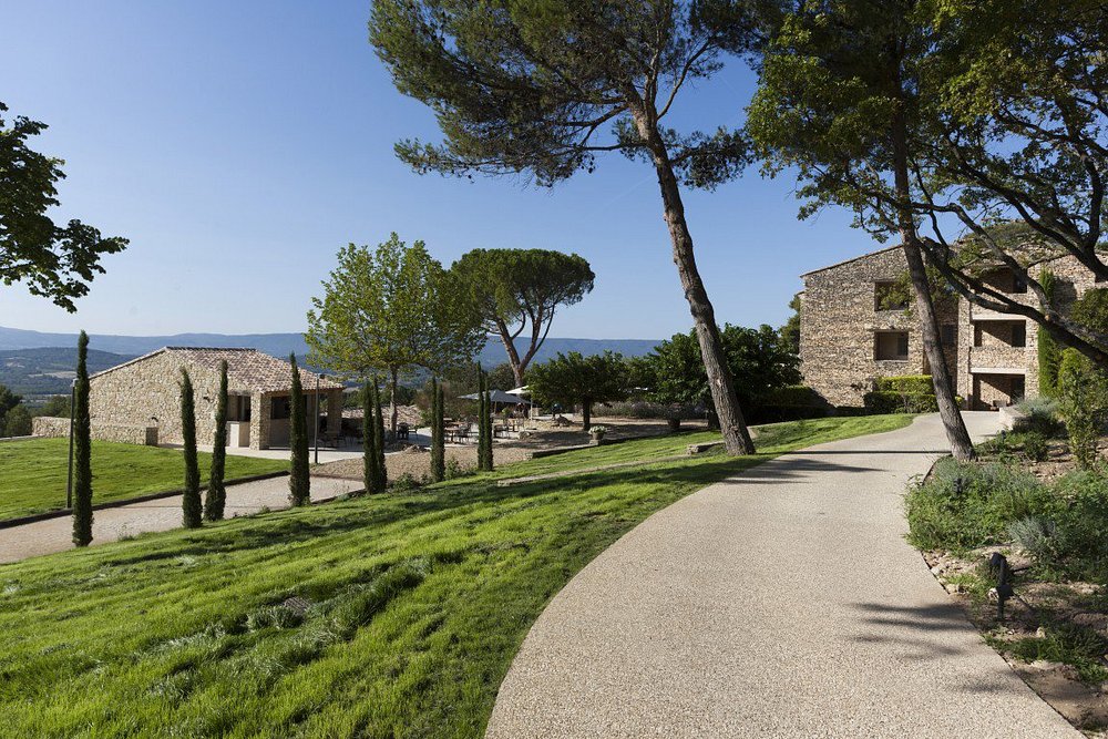 Le Mas des Herbes Blanches