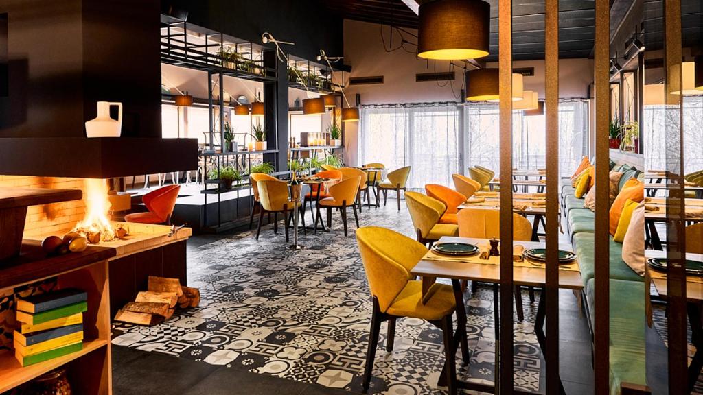 Zornitza Family Estate view 6