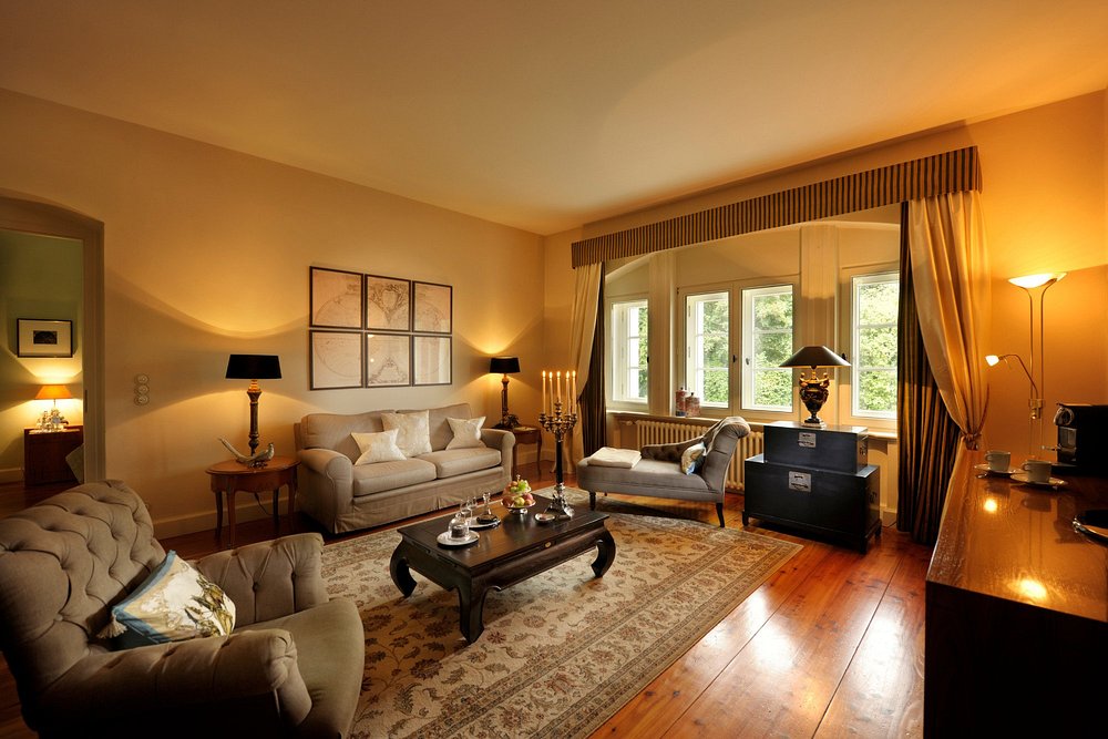 Schlosshotel Burg Schlitz view 4