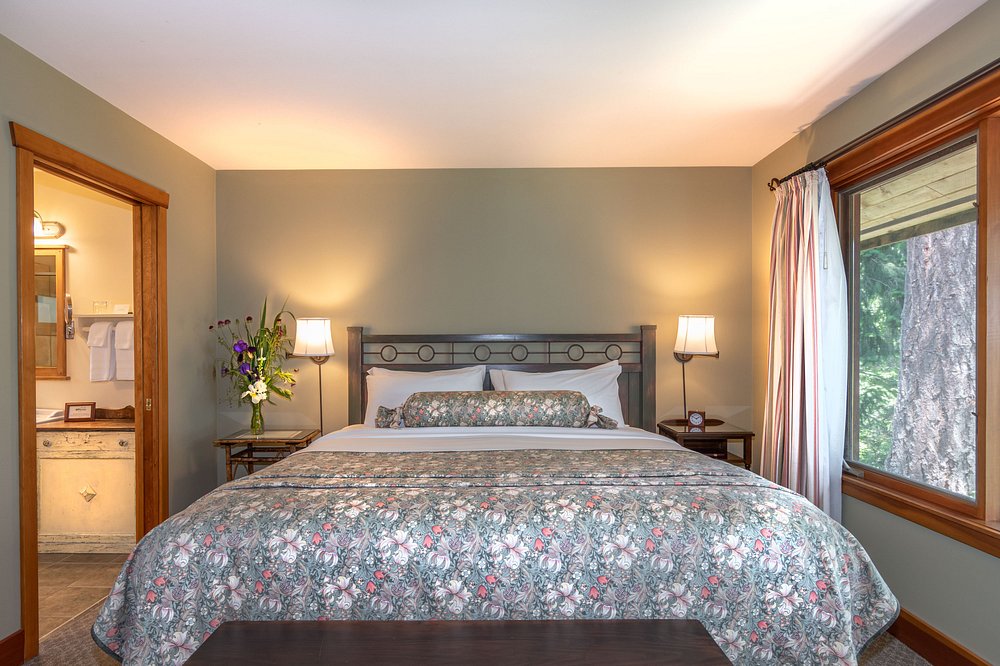 Hastings House Country House Hotel view 3