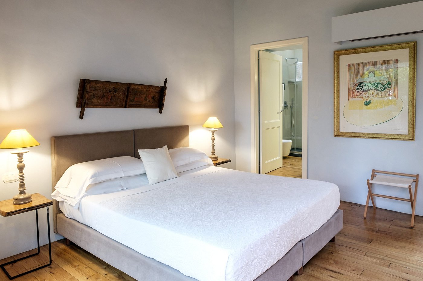 Monaci delle Terre Nere view 3