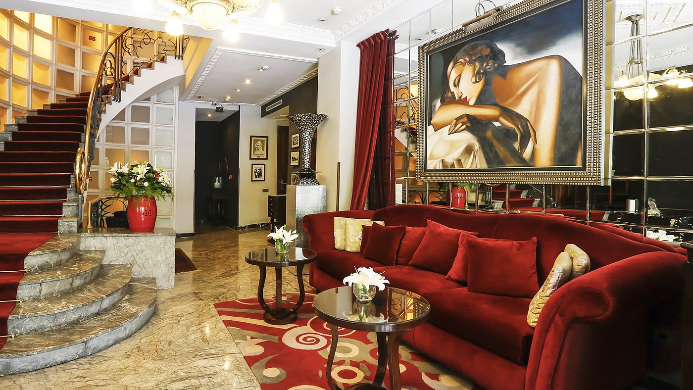 Hôtel Le Doge - Relais & Châteaux view 2