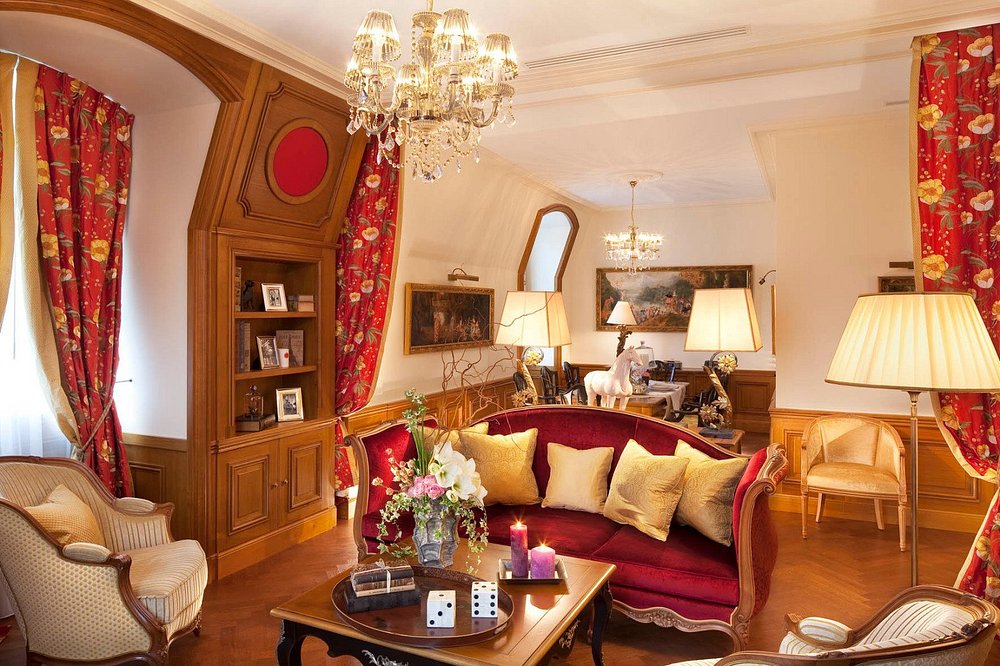 Auberge du Jeu de Paume, Chantilly, Relais & Chateaux view 4