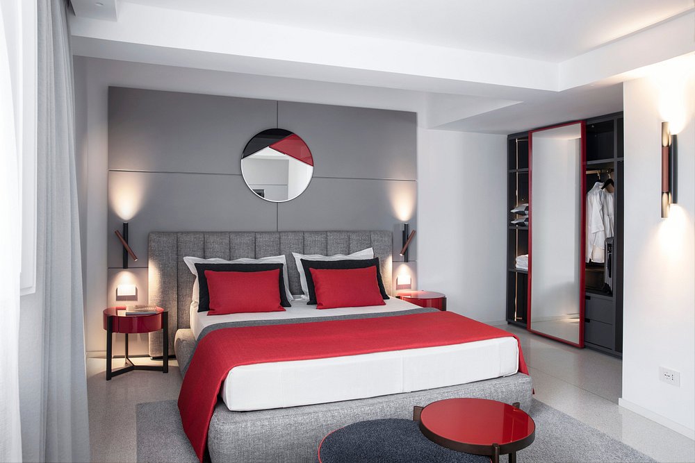 Hotel Plaza e de Russie view 3