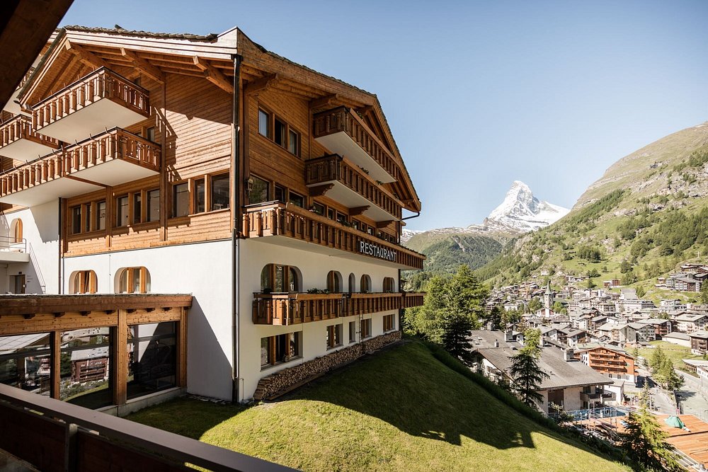 Chalet Hotel Schönegg