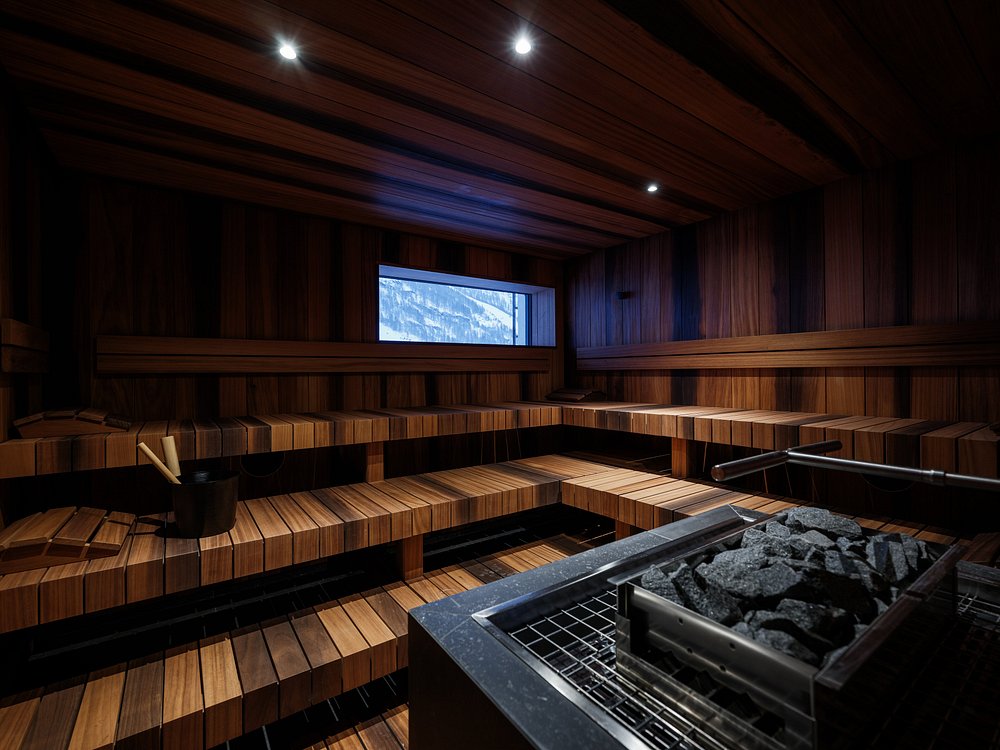 Chalet Hotel Schönegg view 5