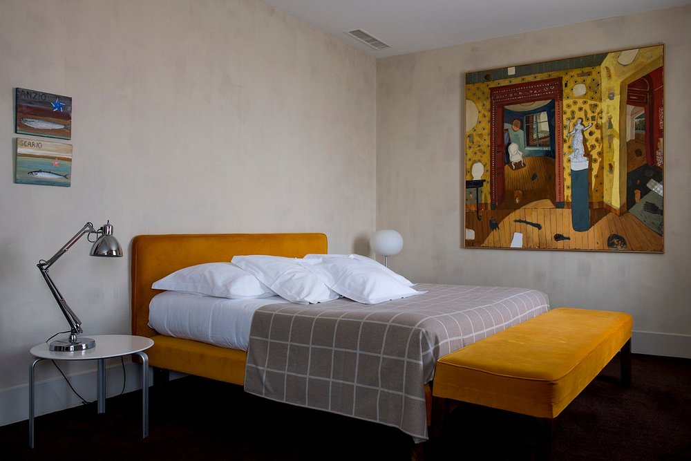 Château Cordeillan-Bages view 3