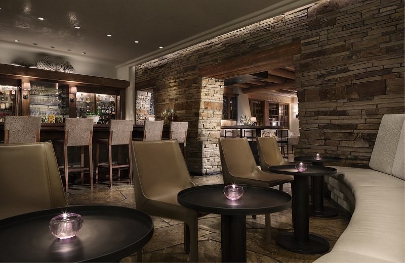 Rosewood Inn of the Anasazi view 5