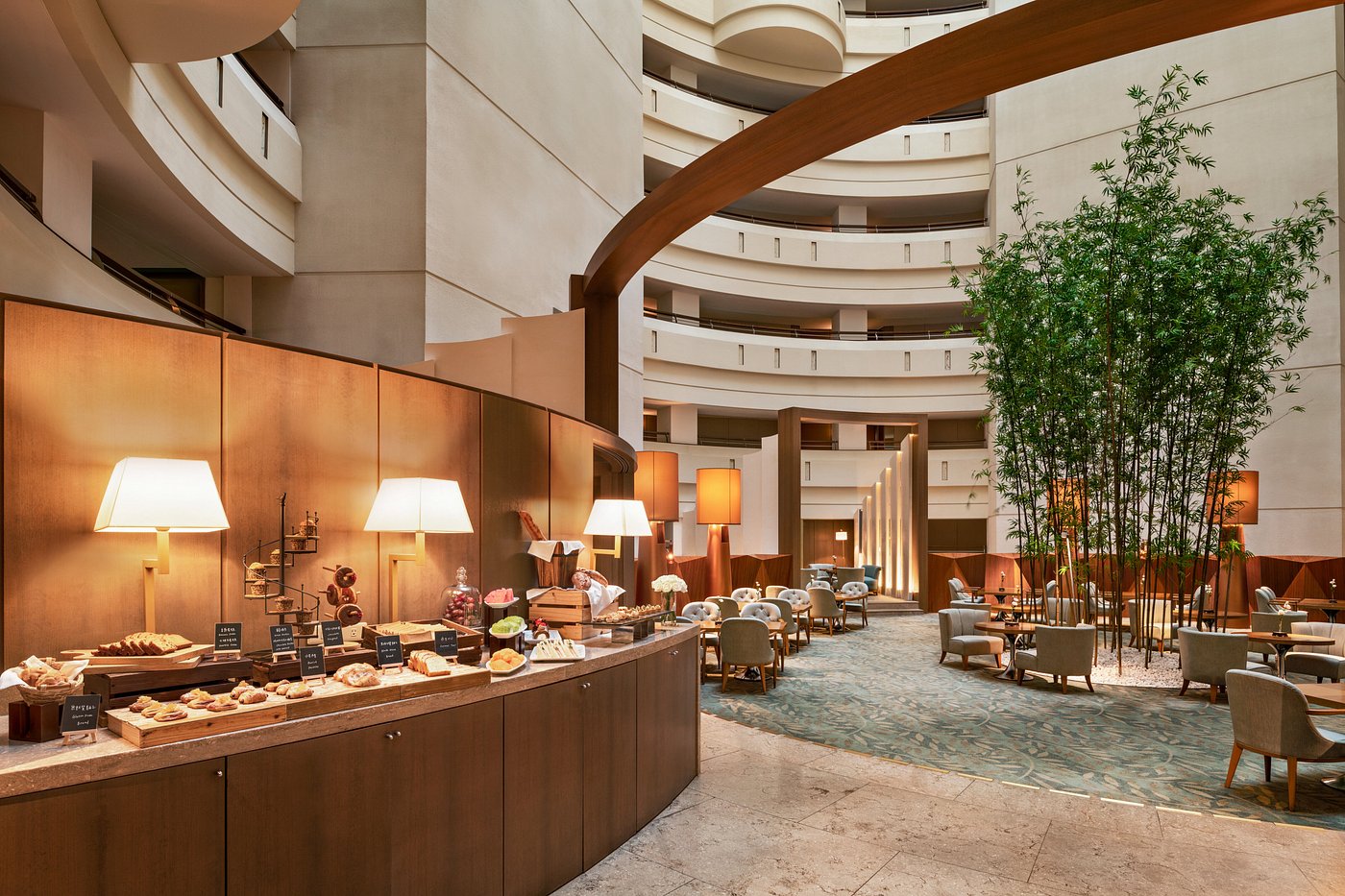 Shangri-La's Far Eastern Plaza, Tainan view 2