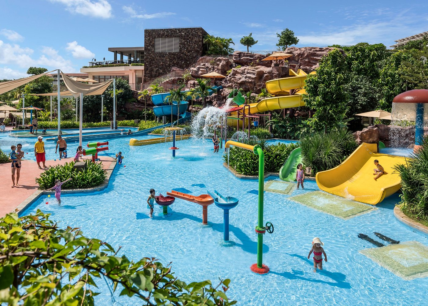 Shangri-La's Sanya Resort & Spa, Hainan view 6