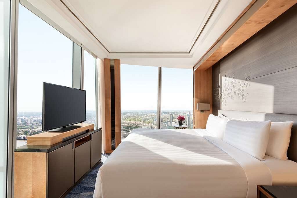 Shangri-La The Shard, London view 3