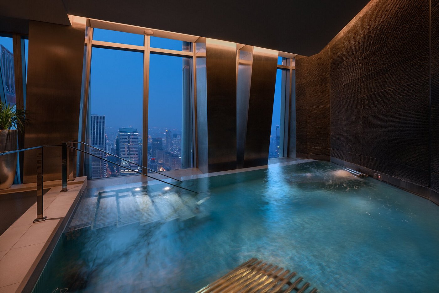 Shangri-La China World Summit Wing, Beijing view 6