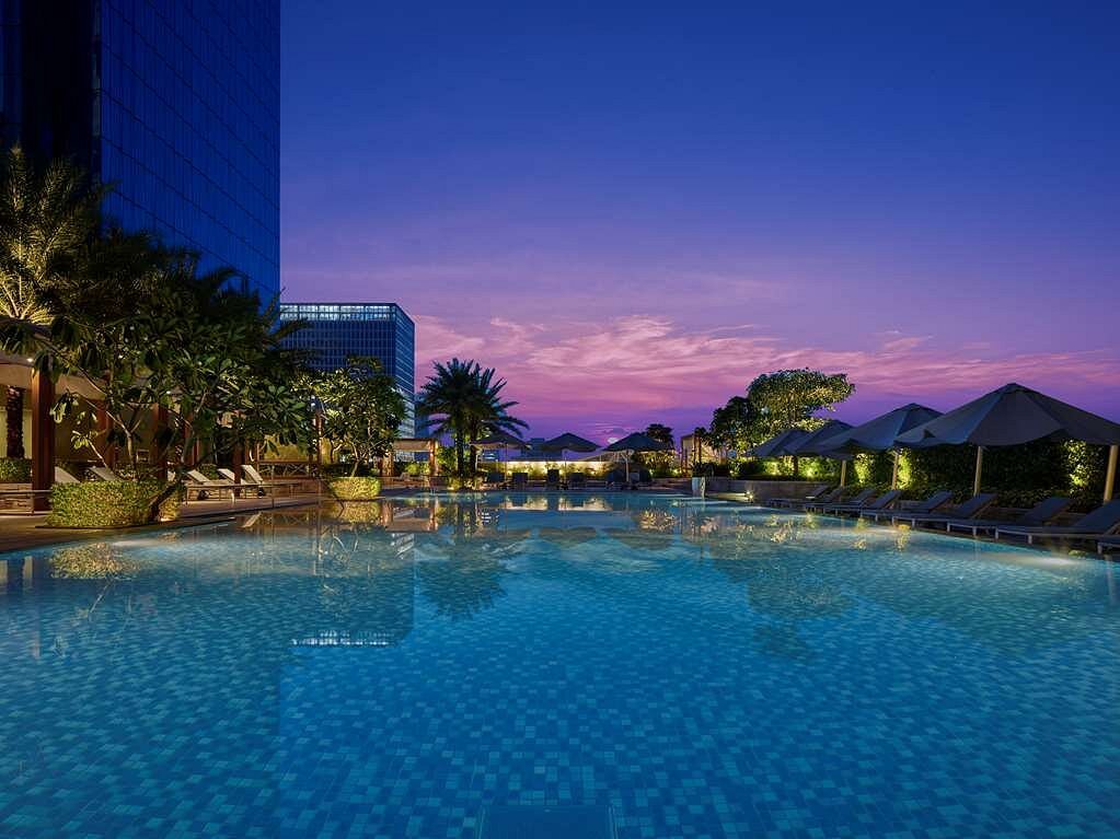 Shangri-La The Fort, Manila view 5