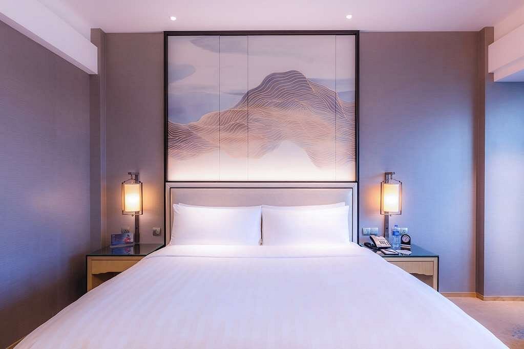 Shangri-La Xiamen view 3