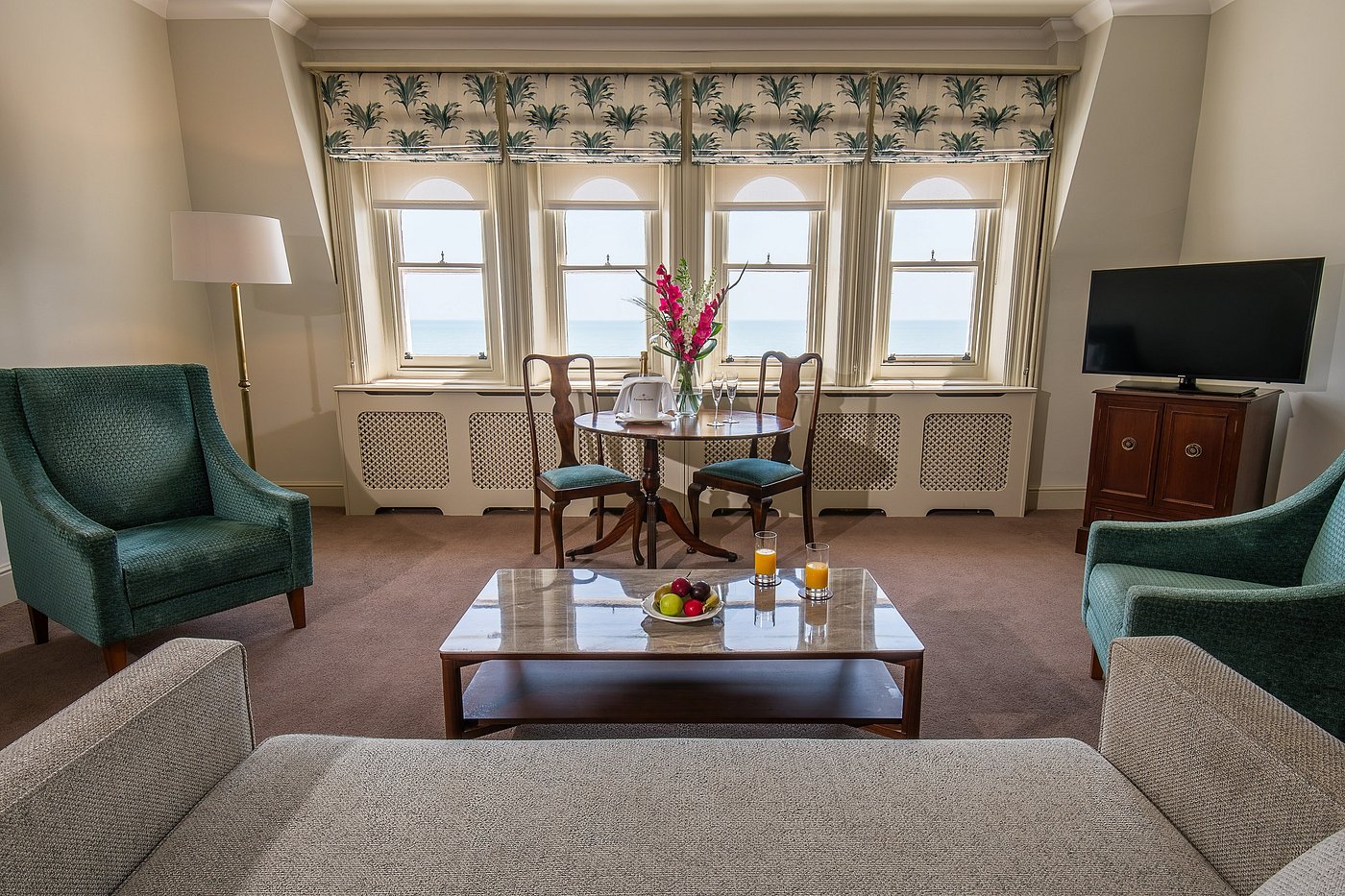 Grand Hotel Eastbourne view 4