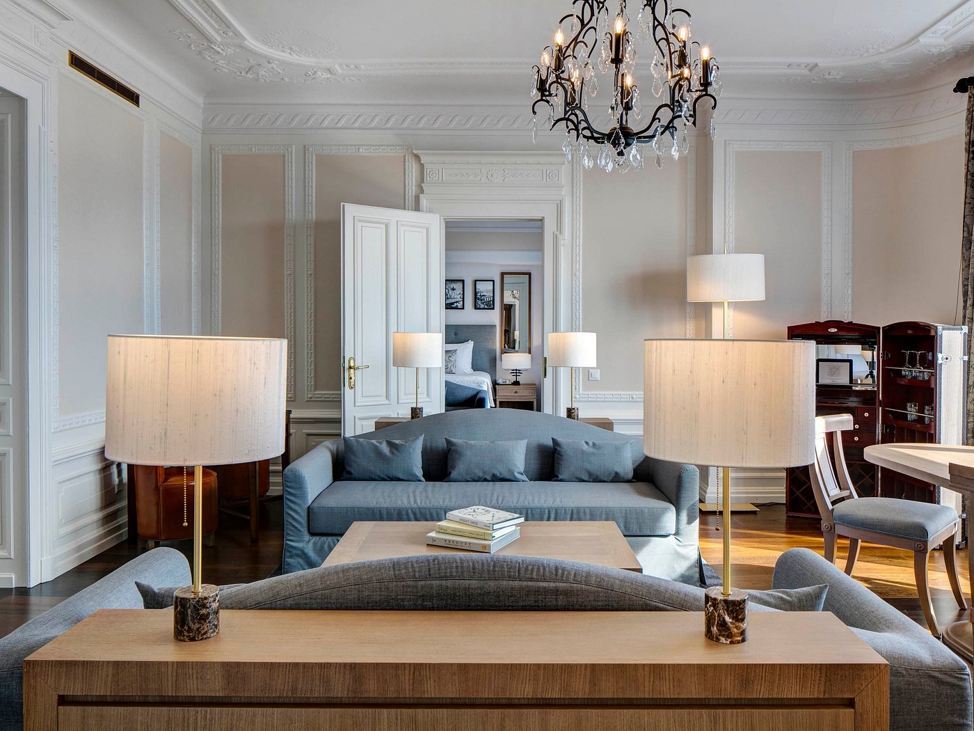 Fairmont Le Montreux Palace view 4