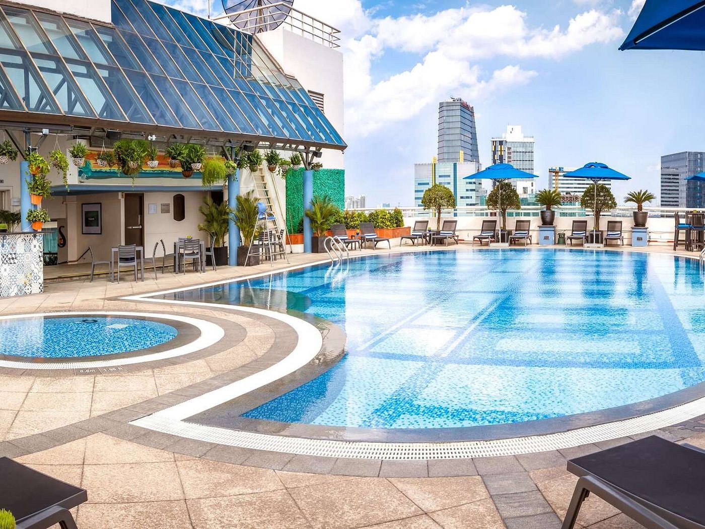 Sofitel Saigon Plaza view 5