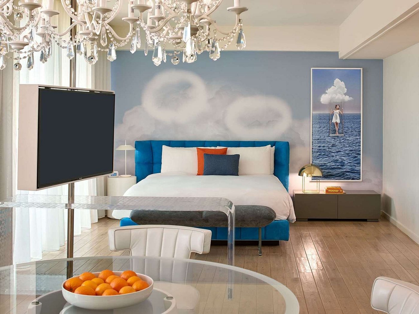 Mondrian Los Angeles view 4