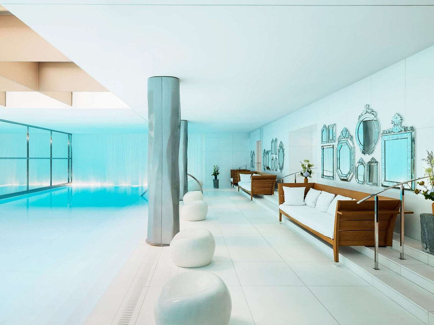 Raffles Le Royal Monceau Paris view 5