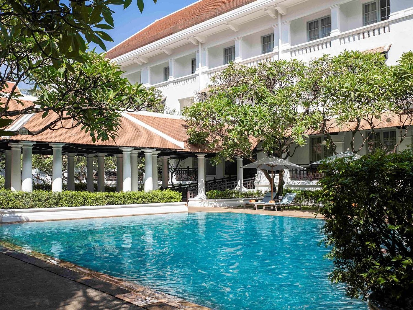 Raffles Hotel Le Royal view 6