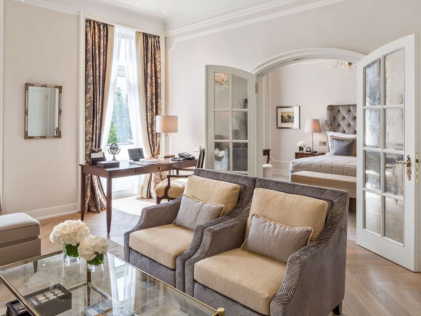 Fairmont Hotel Vier Jahreszeiten view 4