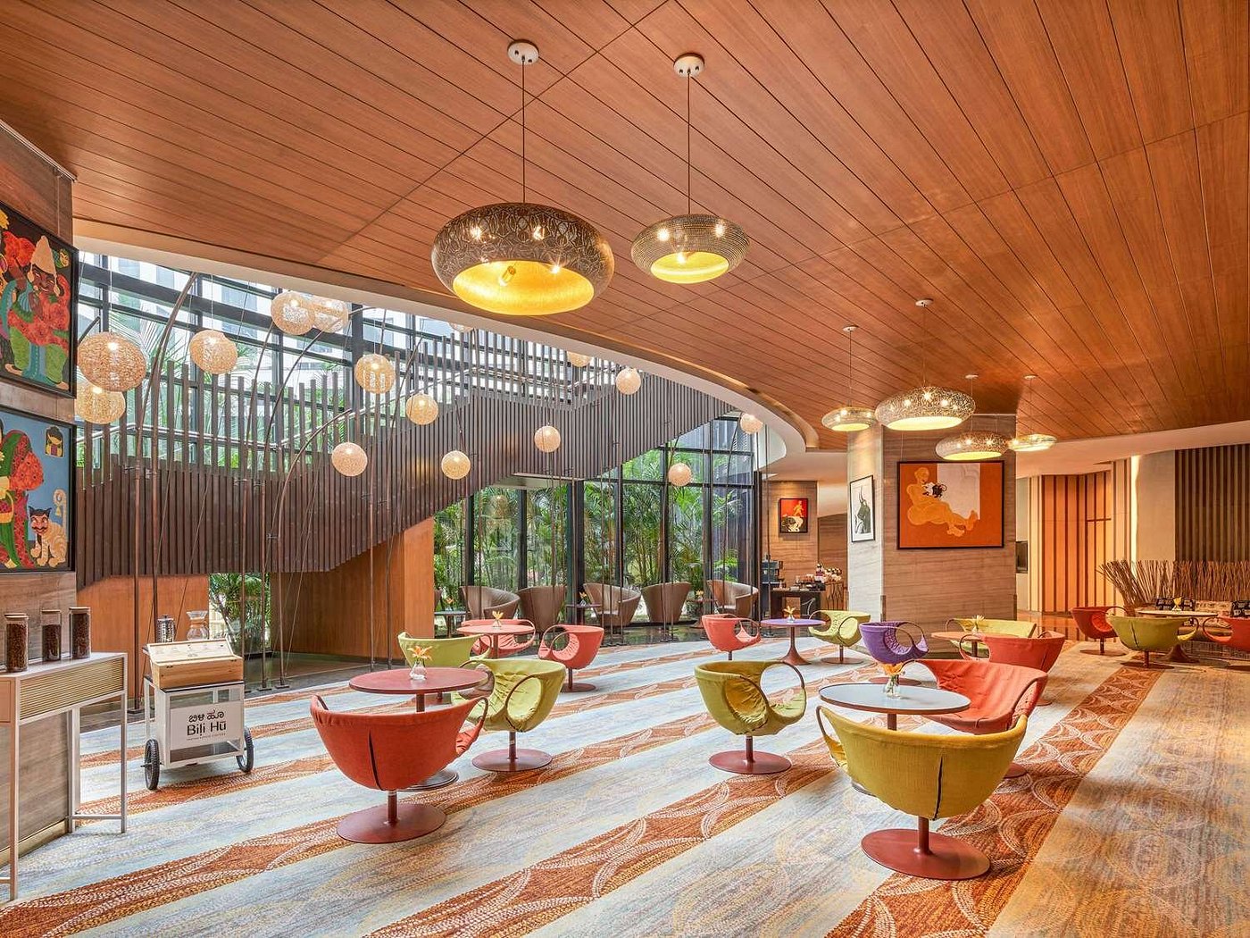 Pullman New Delhi Aerocity view 6