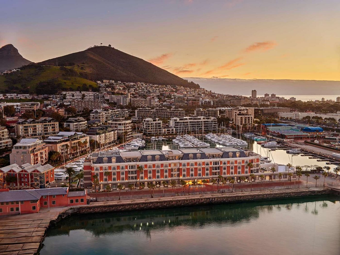 Cape Grace Hotel view 2