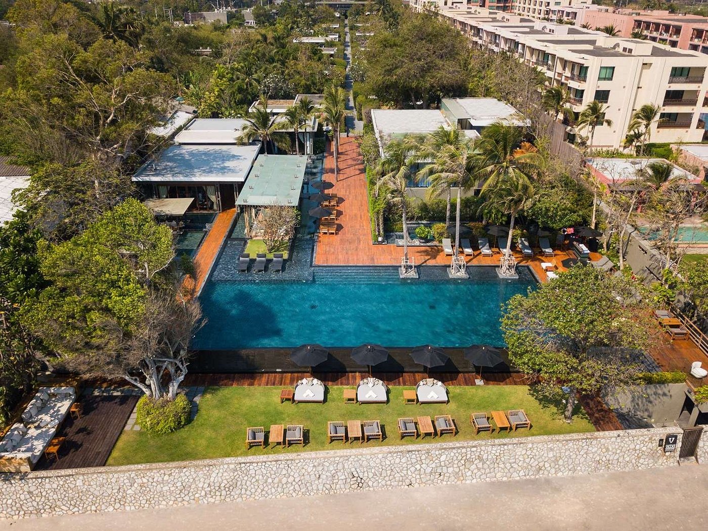 V Villas Hua Hin - MGallery view 2